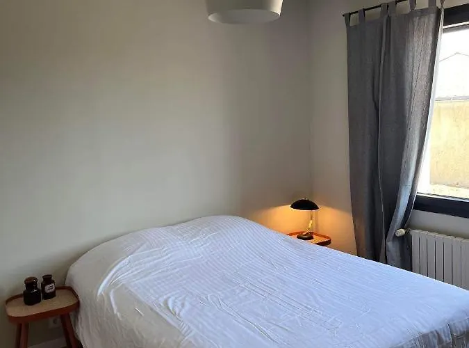 Apartment Les Camelias Proche La Rochelle